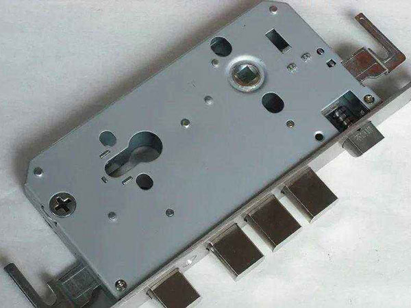 遂平24小时上门开锁公司