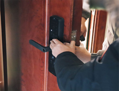 遂平24小时上门开锁公司